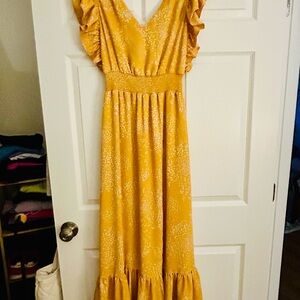 Express Elegant golden Ruffle Sleeve Dress